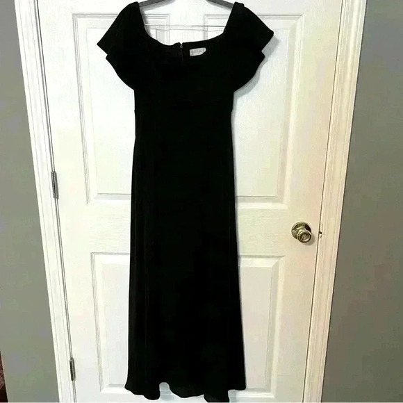 Altar’d State Long Black Formal Dress w/ Thigh Slit Black Tie Wedding Size Small - Picture 1 of 9